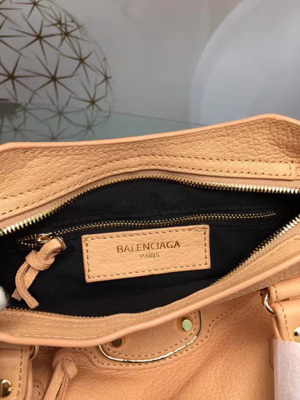 BALENCIAG巴黎世家 原版義大利進口山羊皮 小金釘 可單肩斜挎  BL1265